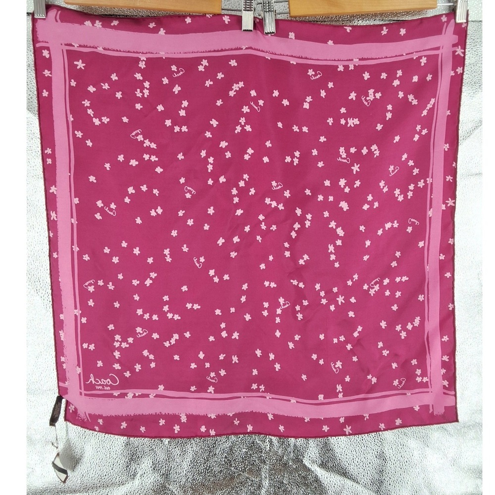 Coach NWT Magenta Pink Mini Floral Script Logo 100% Silk Square Scarf 27x27 - Picture 6 of 8